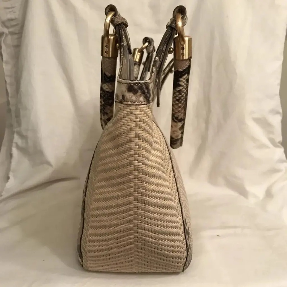 Brahmin wicker tote - Picture 5 of 5